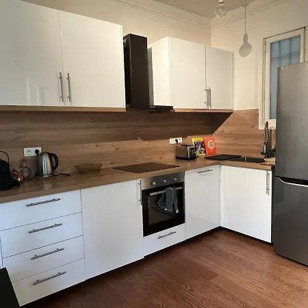 Apartment Goodguest-cozy And Quiet Batignolles Bail Mobilite *