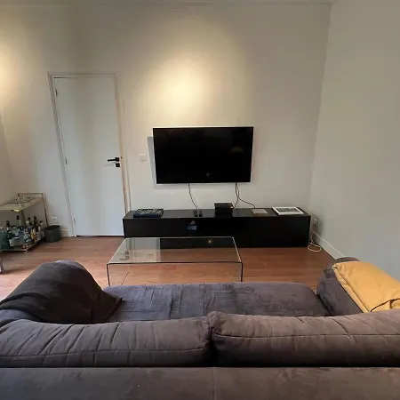 Goodguest-cozy And Quiet Batignolles Bail Mobilite *