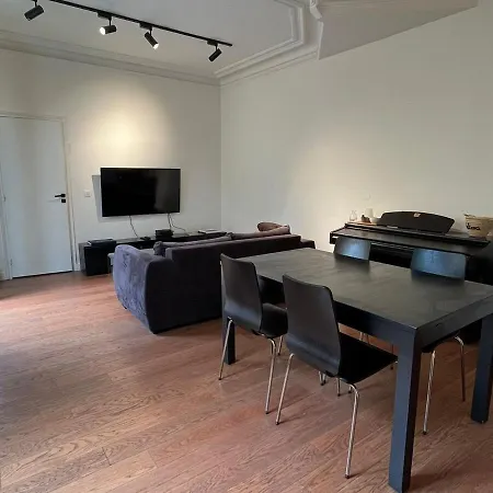 Goodguest-cozy And Quiet Batignolles Bail Mobilite Parigi