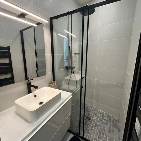Goodguest-cozy And Quiet Batignolles Bail Mobilite Appartamento Parigi